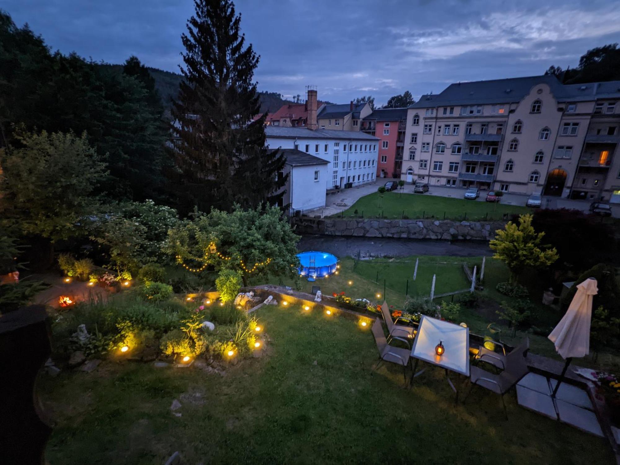 Hw3 - Urlaubsmagie - Helle, Grosse Wohnung Mit Pool Sebnitz Bagian luar foto