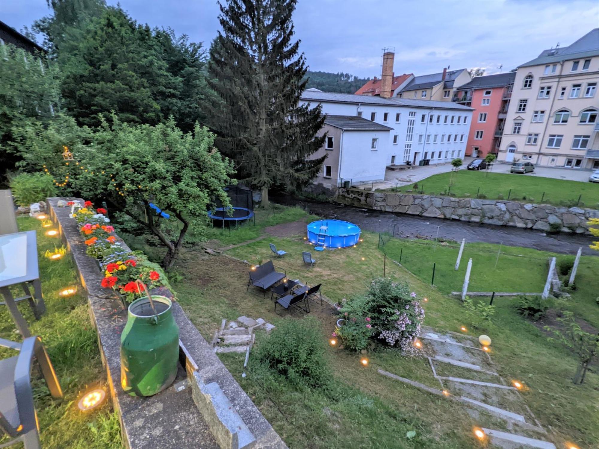 Hw3 - Urlaubsmagie - Helle, Grosse Wohnung Mit Pool Sebnitz Bagian luar foto