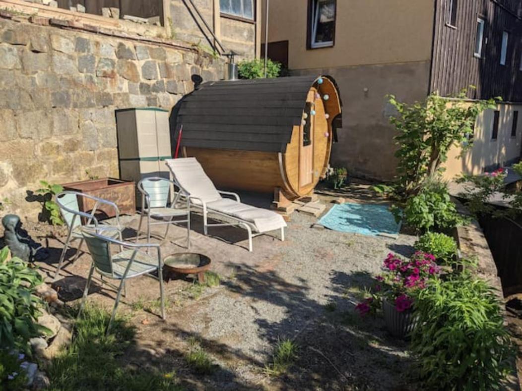 Hw3 - Urlaubsmagie - Helle, Grosse Wohnung Mit Pool Sebnitz Bagian luar foto