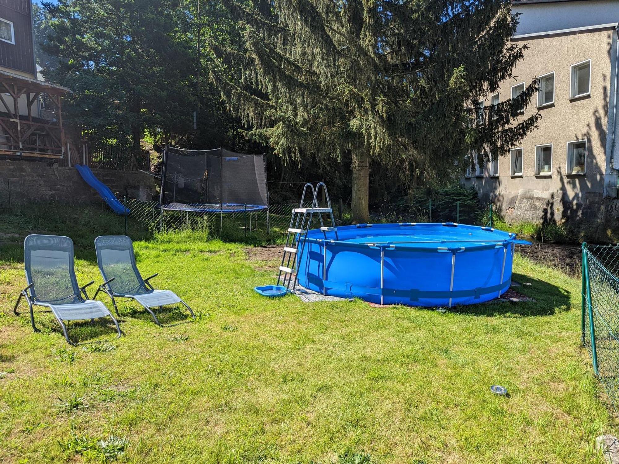 Hw3 - Urlaubsmagie - Helle, Grosse Wohnung Mit Pool Sebnitz Bagian luar foto