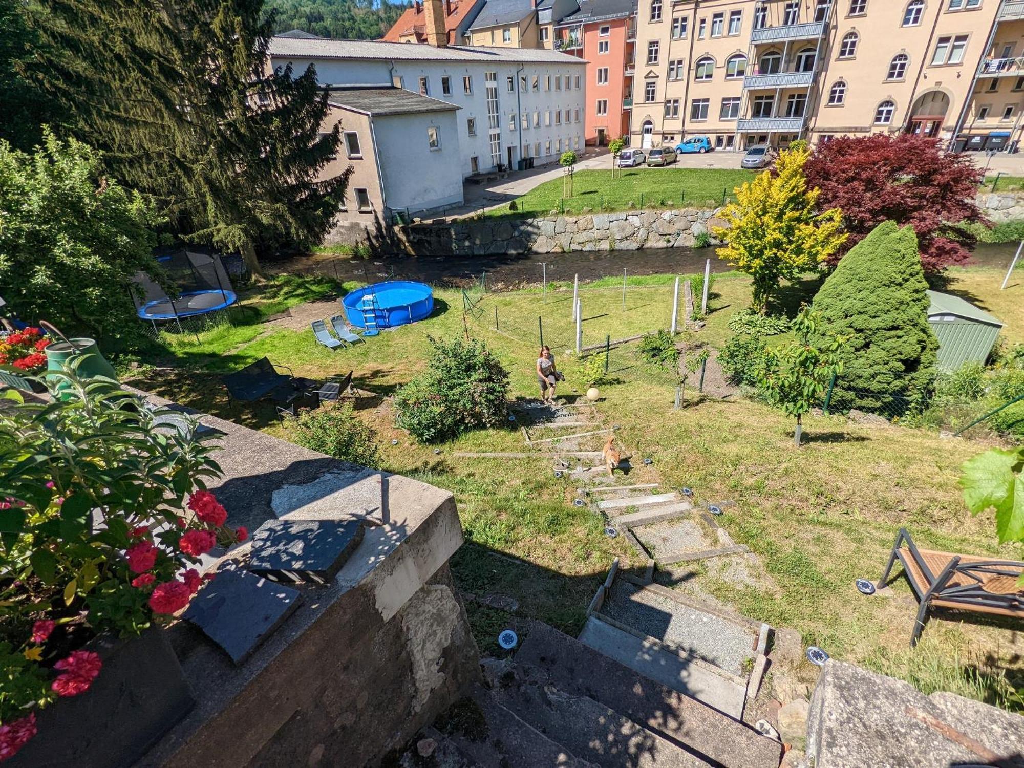 Hw3 - Urlaubsmagie - Helle, Grosse Wohnung Mit Pool Sebnitz Bagian luar foto