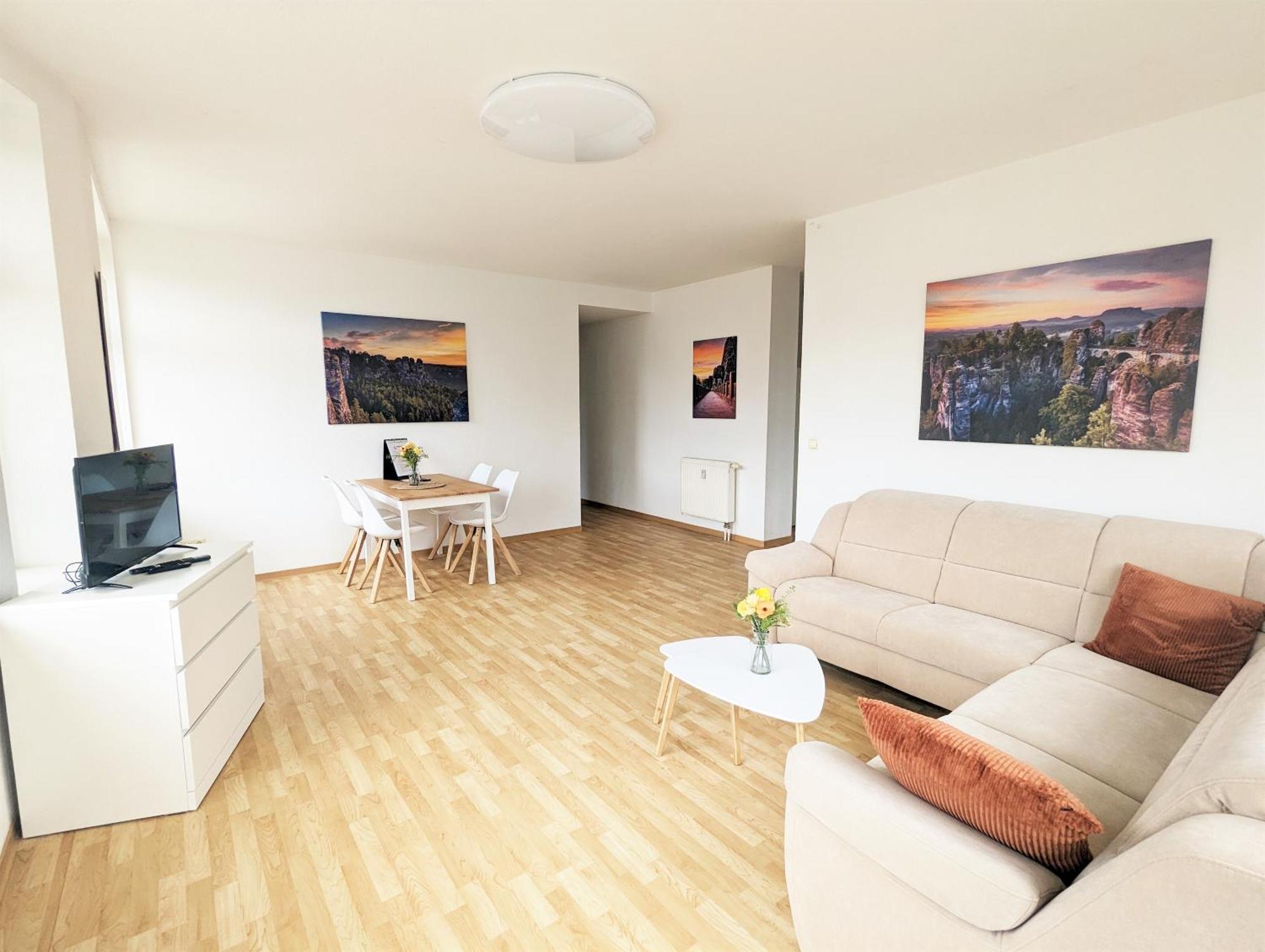 Hw3 - Urlaubsmagie - Helle, Grosse Wohnung Mit Pool Sebnitz Bagian luar foto