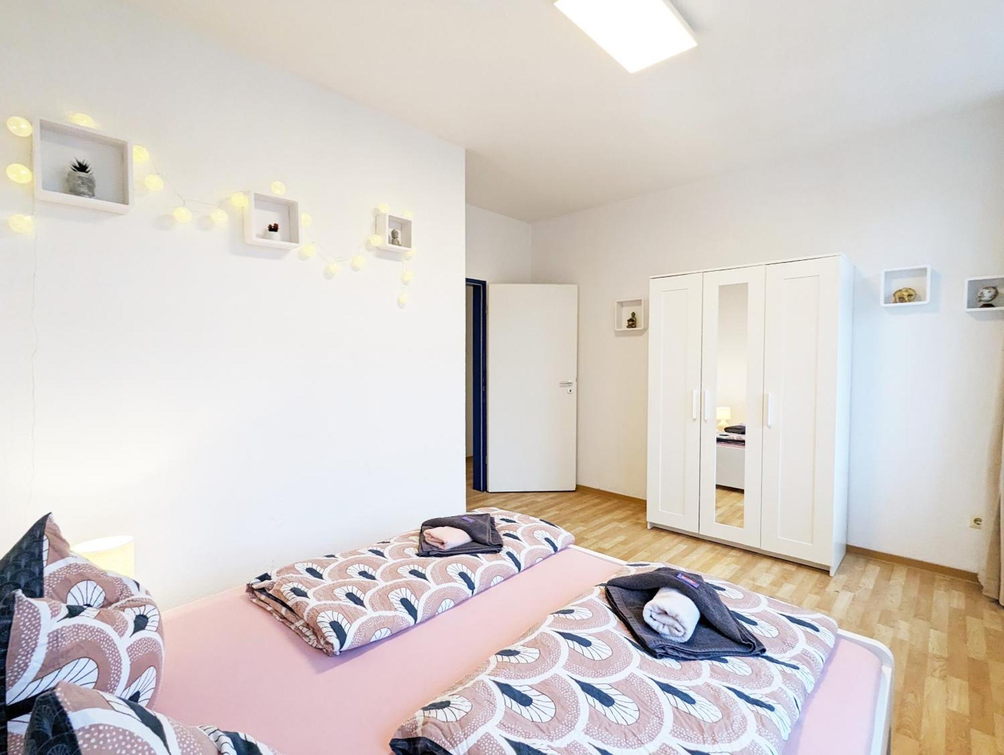 Hw3 - Urlaubsmagie - Helle, Grosse Wohnung Mit Pool Sebnitz Bagian luar foto